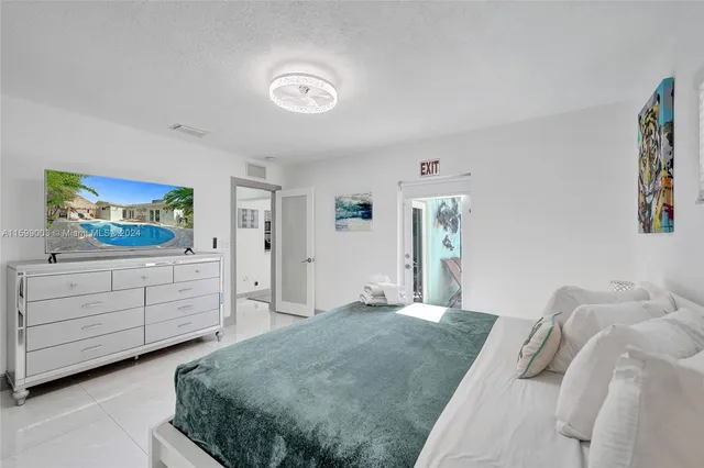 $6,250 | 218 Southeast 4th Street, Dania Beach, FL 33004