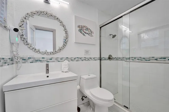 $6,250 | 218 Southeast 4th Street, Dania Beach, FL 33004