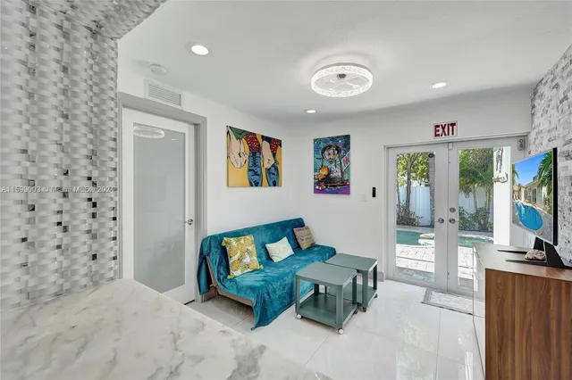 $6,250 | 218 Southeast 4th Street, Dania Beach, FL 33004