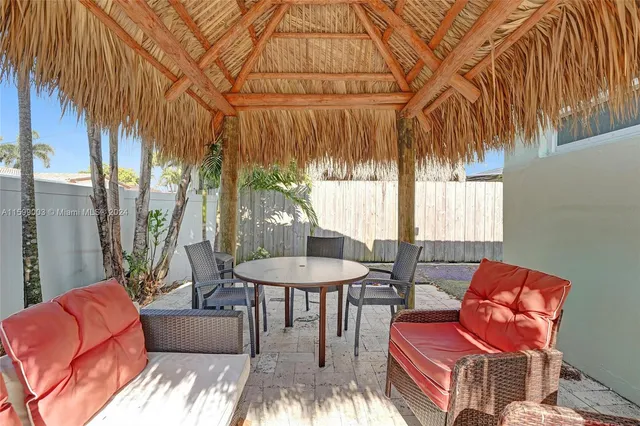 $6,250 | 218 Southeast 4th Street, Dania Beach, FL 33004