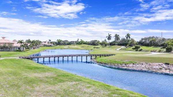 $199,000 | 120 Southeast Via Verona, Port St. Lucie, FL 34984