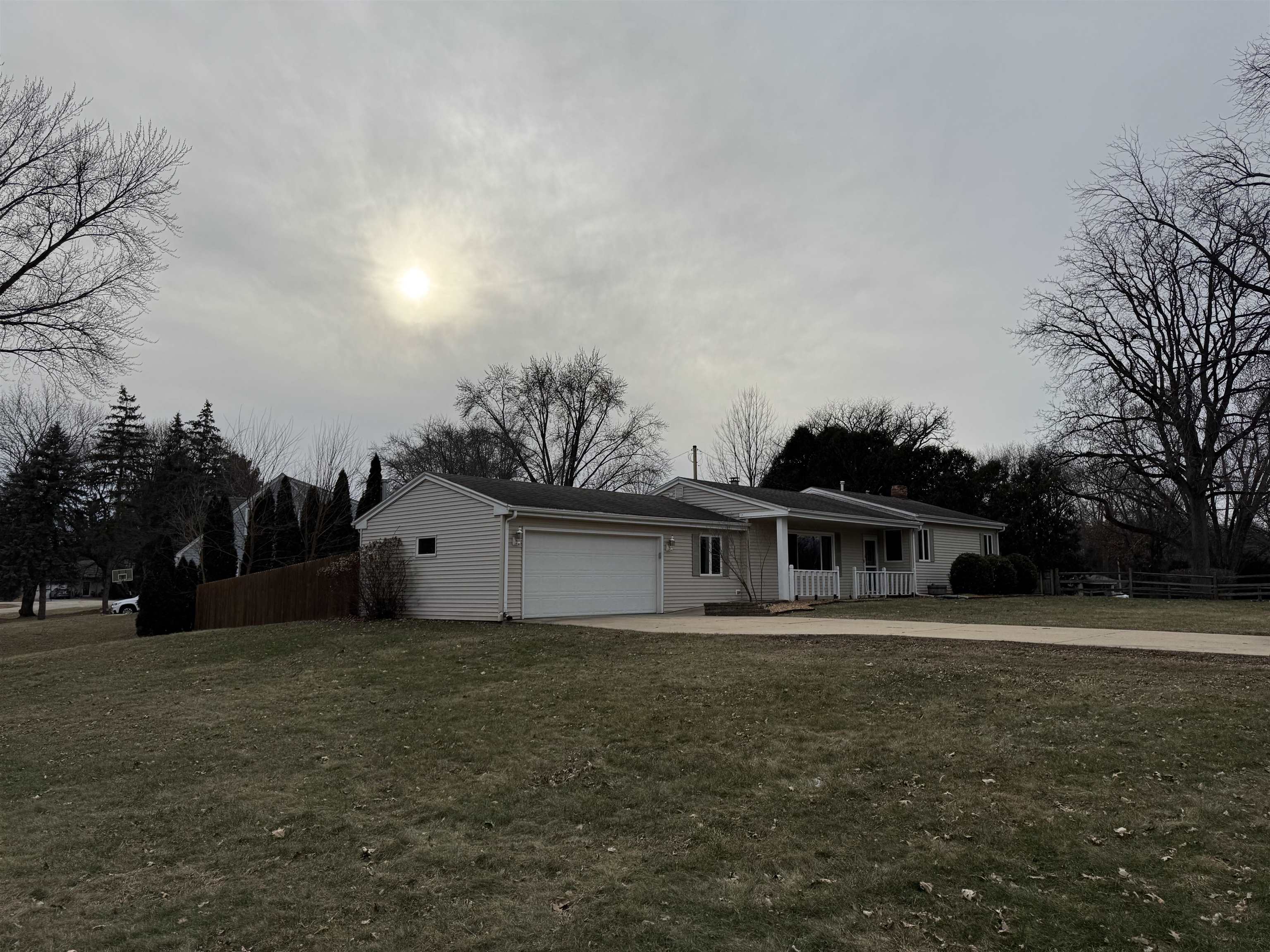 2440 East Ridge Road Beloit, WI 53511 - Photo 1 of 1 Gallery Image 1