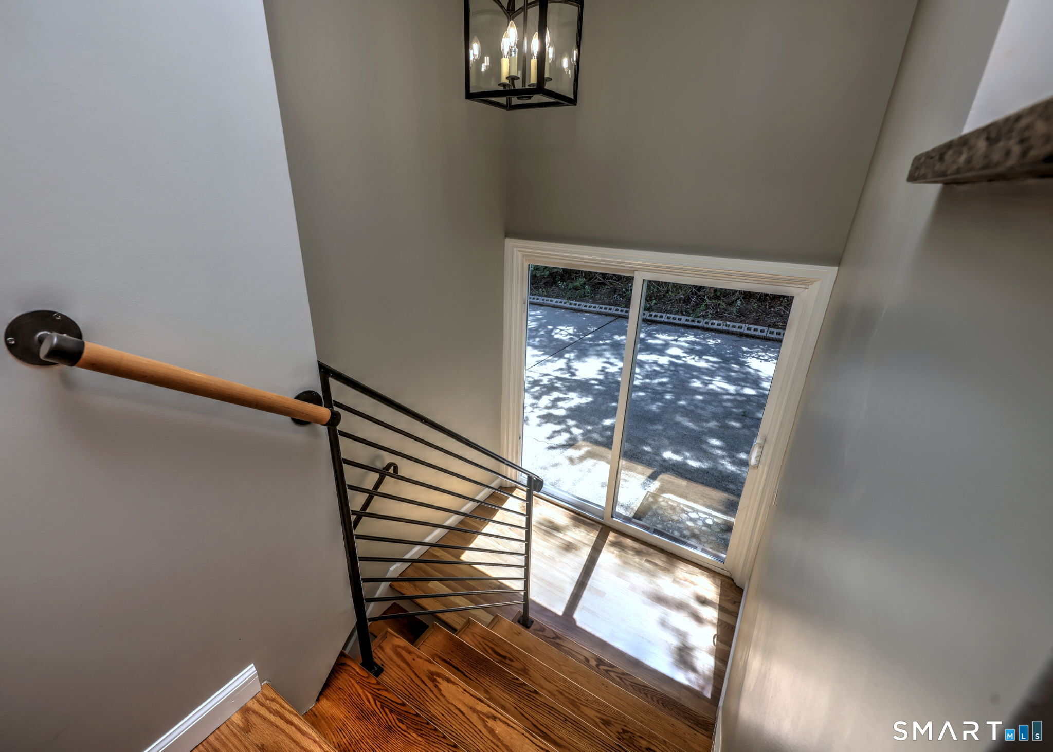 210 Cloudland Road North Haven, CT 06473 - Photo 33 of 40