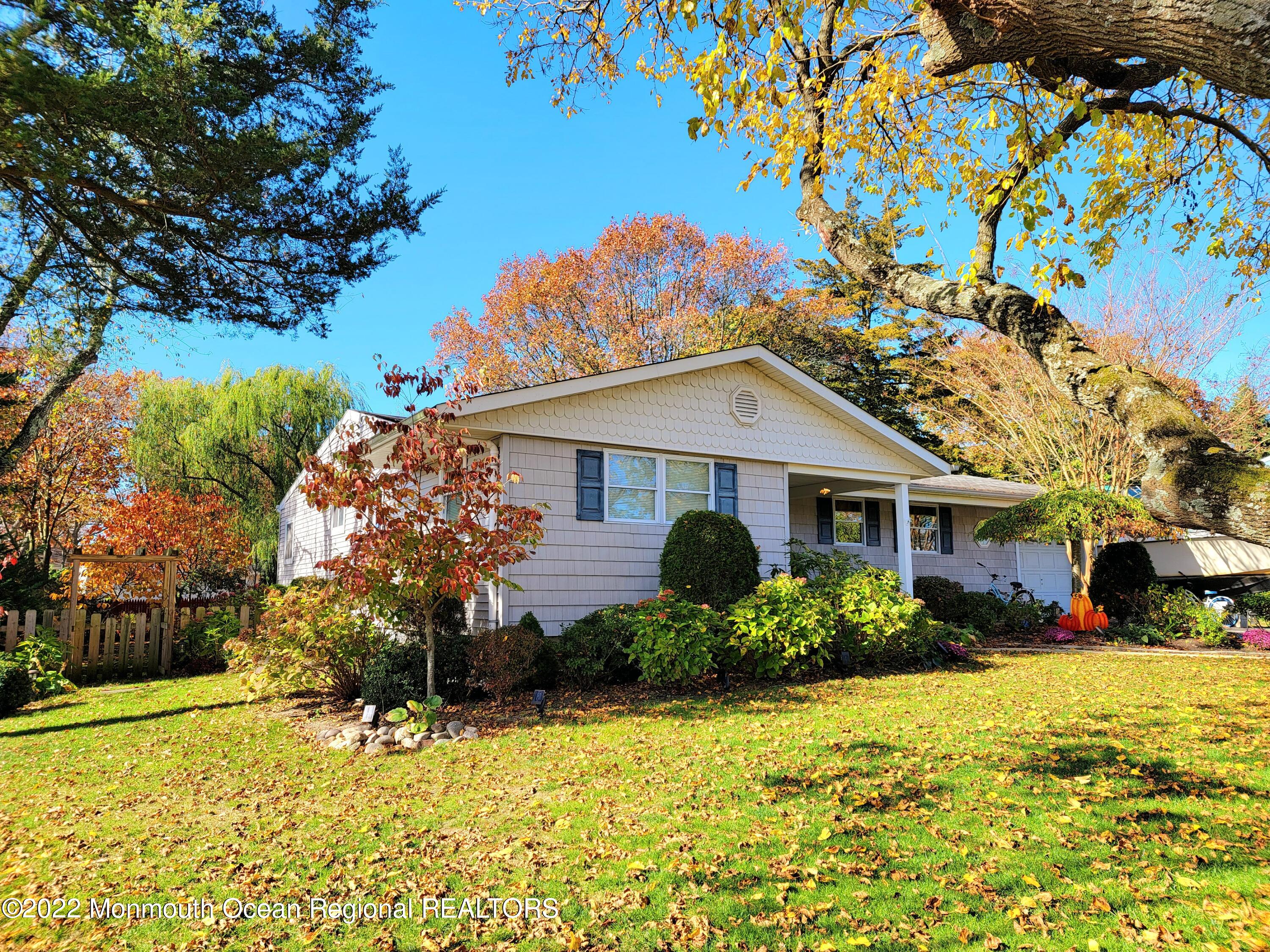 40 Daisy Road Toms River, NJ 08753 - Photo 1 of 27 frontofhouse