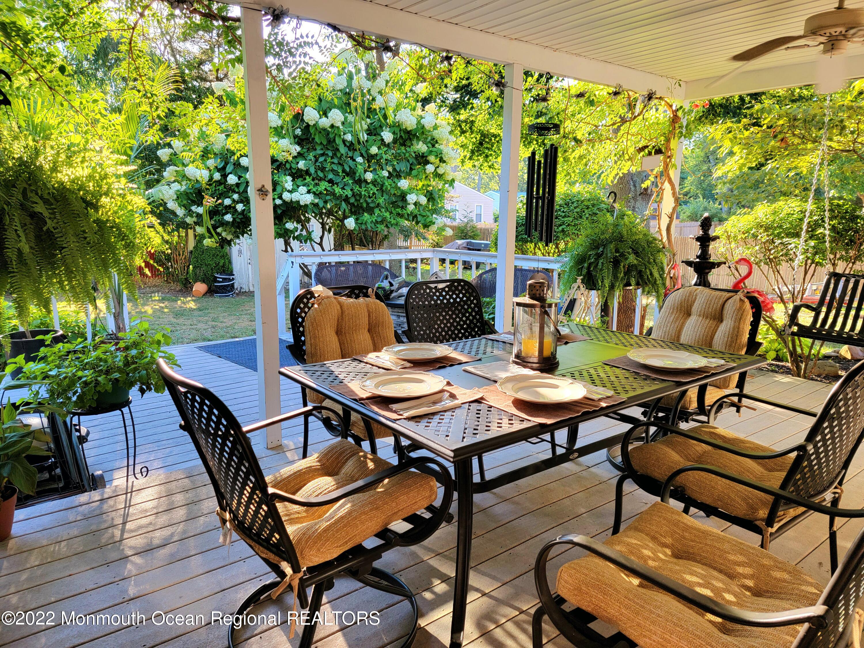 40 Daisy Road Toms River, NJ 08753 - Photo 19 of 27 coverebackporch2