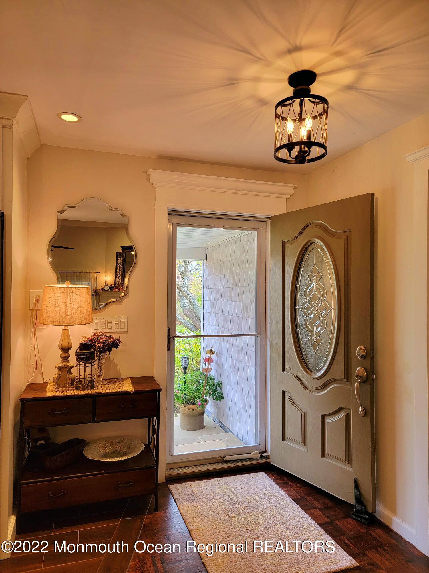 40 Daisy Road Toms River, NJ 08753 - Photo 2 of 27 foyer