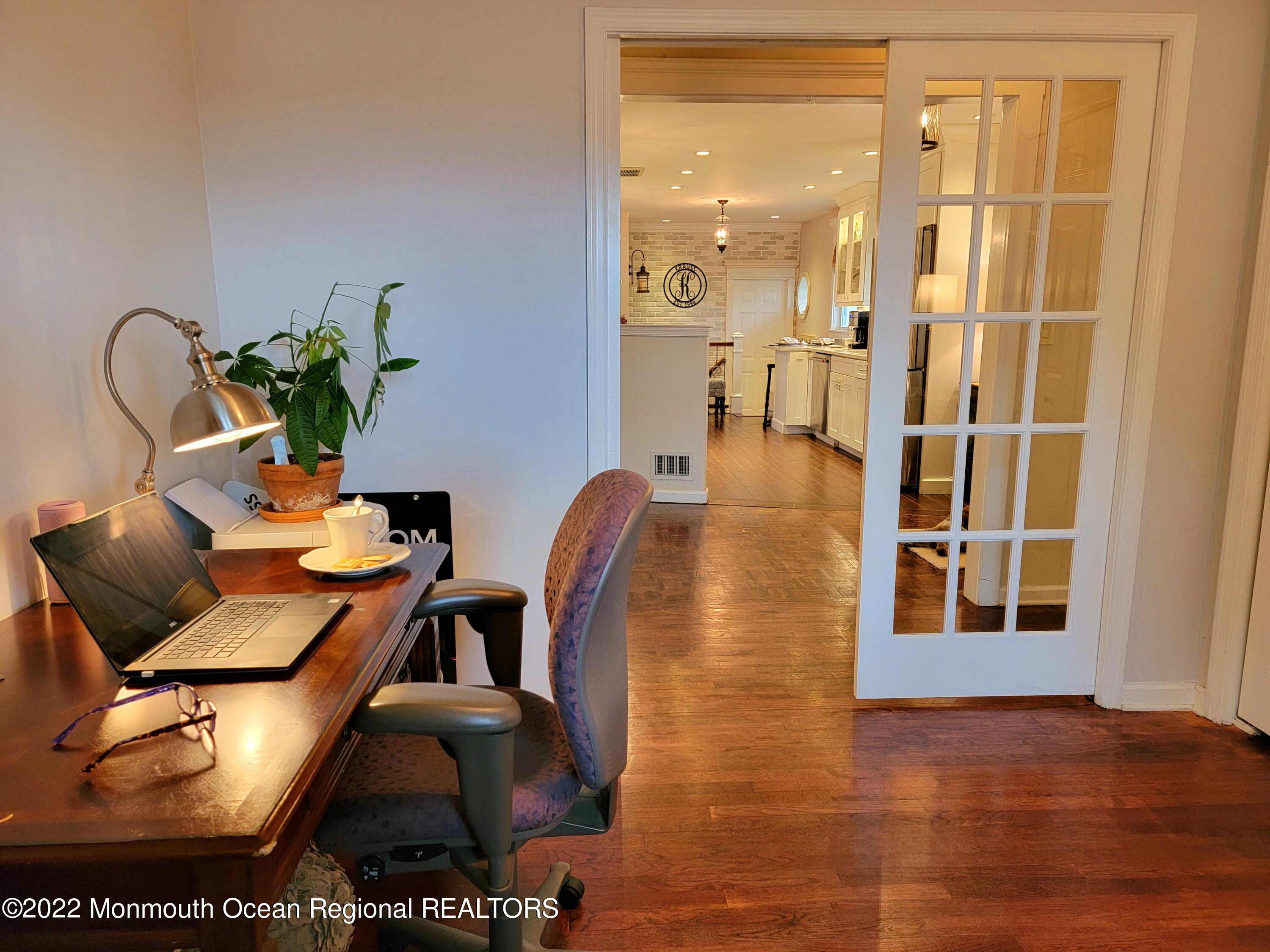 40 Daisy Road Toms River, NJ 08753 - Photo 4 of 27 office