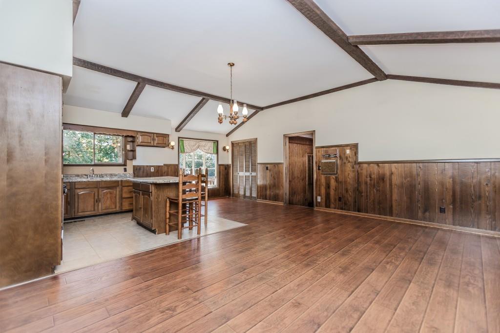 253 3rd Avenue Winder, GA 30680 - Photo 9 of 37