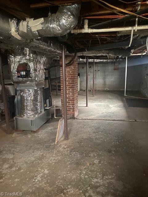 1199 Haymeadow Road Hays, NC 28635 - Photo 22 of 27 Heat Pump