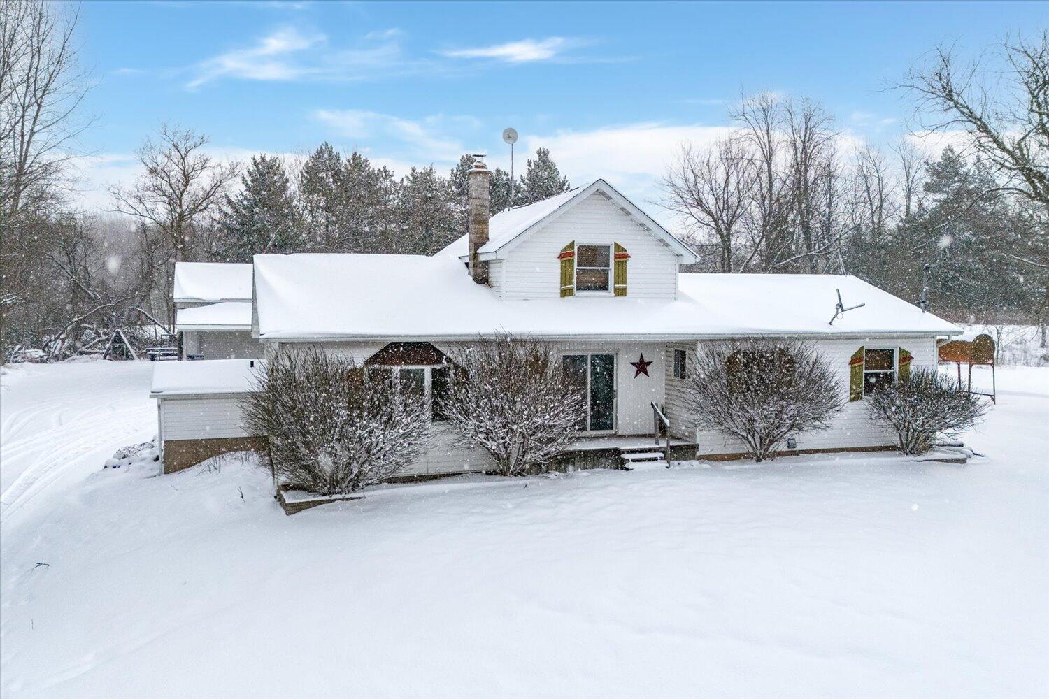 5580 Duncan Lake Road Middleville, MI 49333 - Photo 2 of 36 02-WM5580duncanlake-27