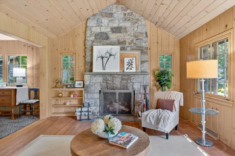 $849,900 | 45 Indian Trail, Brookfield, CT 06804