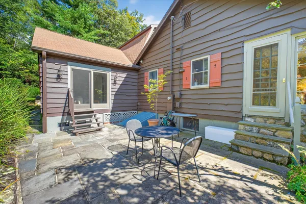 $849,900 | 45 Indian Trail, Brookfield, CT 06804