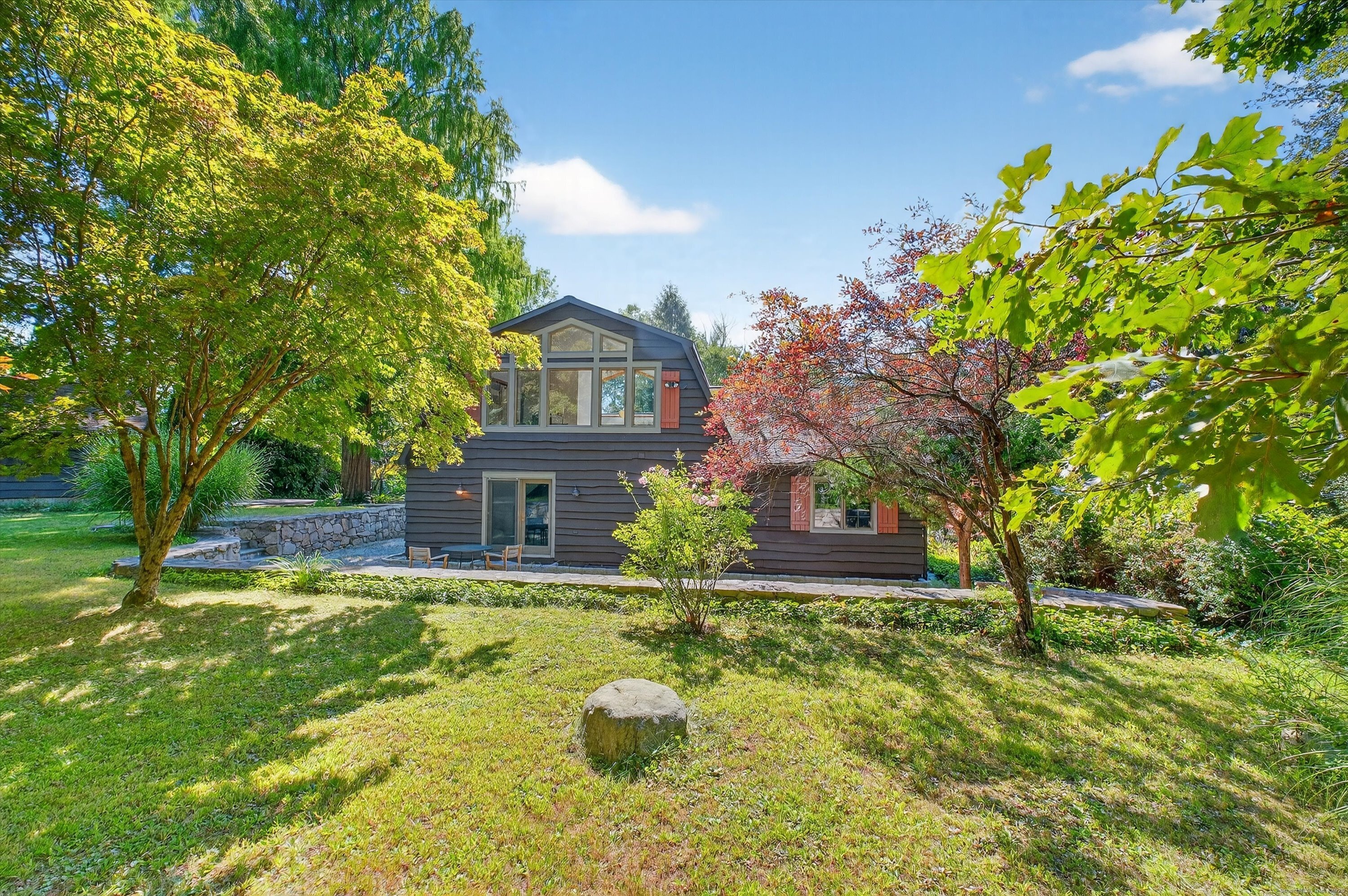 45 Indian Trail Brookfield, CT 06804 - Photo 38 of 40 a house view with a garden space