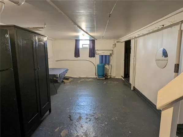 a view of a storage & utility room