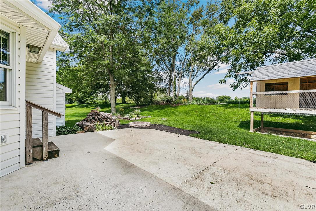 6459 Tupelo Road Allentown, PA 18104 - Photo 15 of 18 Patio