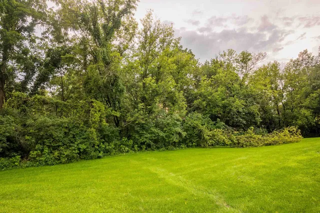 $215,000 | 41 Spring Creek Lane, Galena, IL 61036