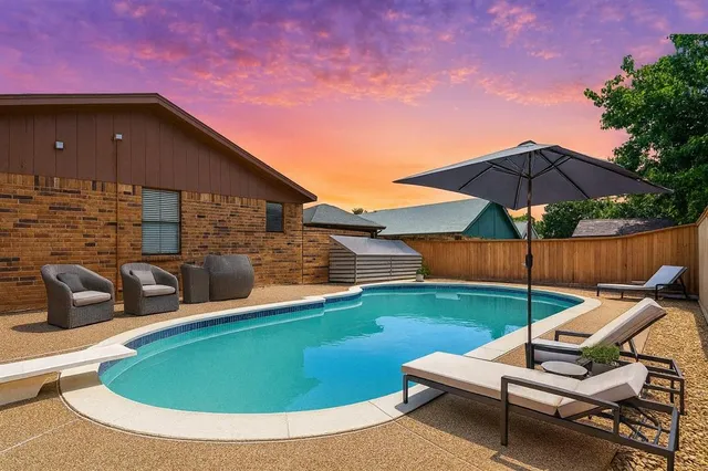 $329,999 | 2813 Woodlark Drive, Fort Worth, TX 76123