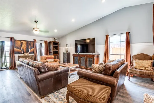 $329,999 | 2813 Woodlark Drive, Fort Worth, TX 76123