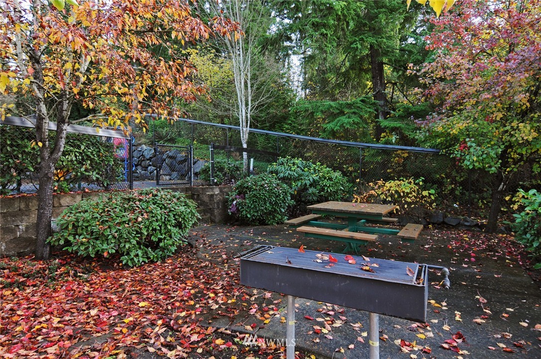 24051 40th Avenue Southeast Bothell, WA 98021 - Photo 22 of 23