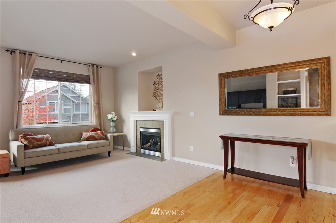 24051 40th Avenue Southeast Bothell, WA 98021 - Photo 4 of 23