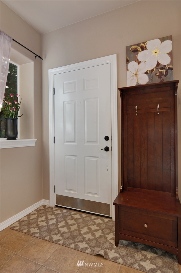 24051 40th Avenue Southeast Bothell, WA 98021 - Photo 7 of 23