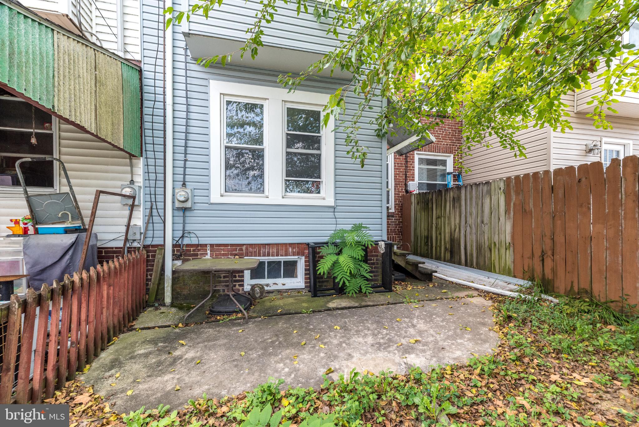 207 Spruce Street Reading, PA 19611 - Photo 3 of 23 Backyard
