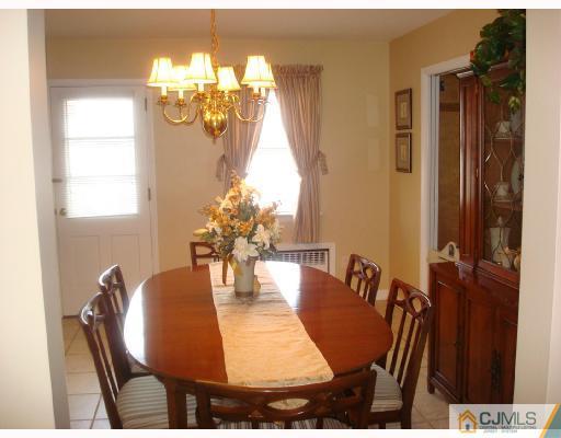 1355 Sioux Road North Brunswick, NJ 08902 - Photo 3 of 10 Gallery Image 3