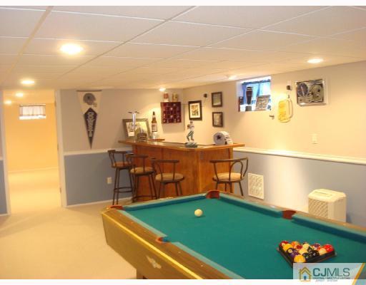1355 Sioux Road North Brunswick, NJ 08902 - Photo 9 of 10 Gallery Image 9