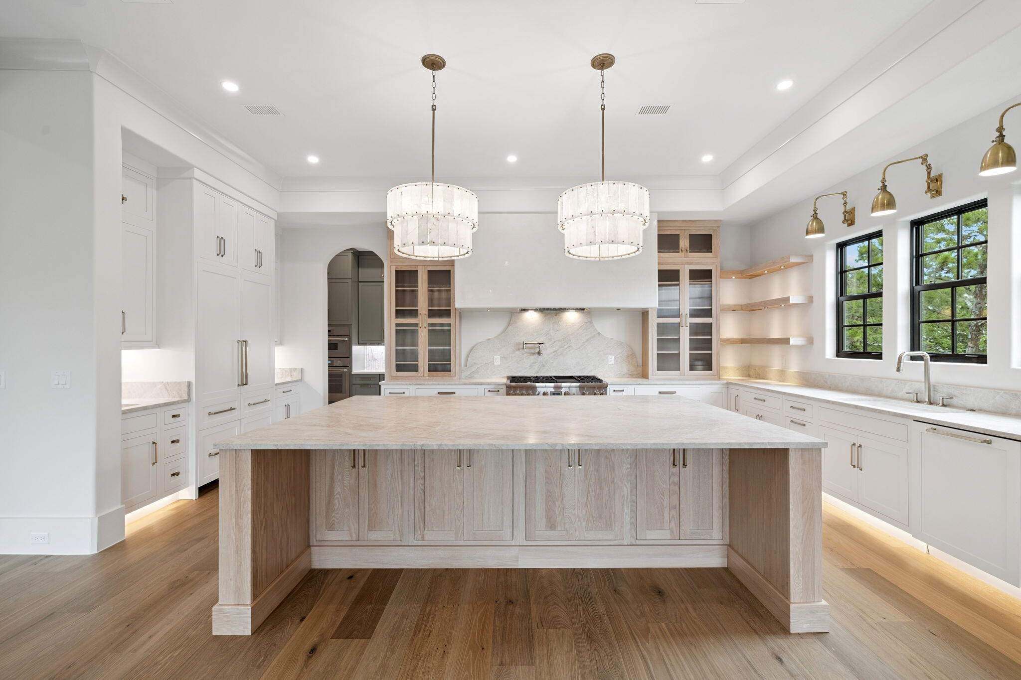 28 Loon Lake Drive Santa Rosa Beach, FL 32459 - Photo 10 of 18 a large kitchen with kitchen island a large island in it