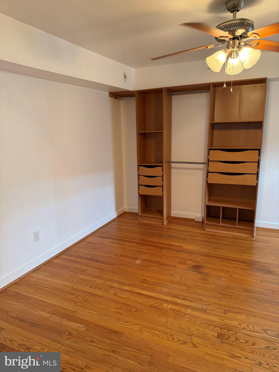 33 East 3rd Street Frederick, MD 21701 - Photo 5 of 16 Spacious room with warm wood accents.