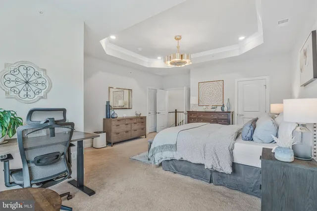 $645,000 | 13240 Lake Woodland Way, Unit 5F, Herndon, VA 20171