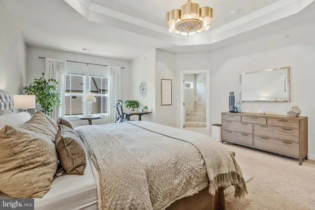 $645,000 | 13240 Lake Woodland Way, Unit 5F, Herndon, VA 20171