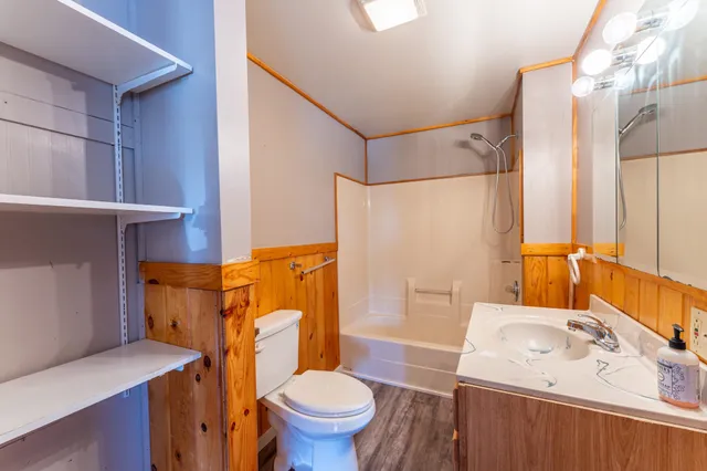 $124,000 | 25 4th Avenue, Soudan, MN 55782