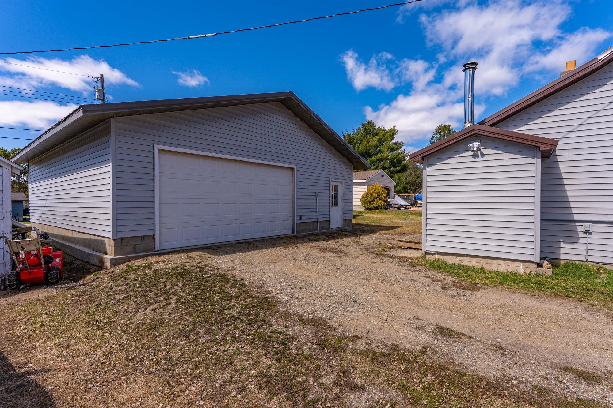 25 4th Avenue Soudan, MN 55782 - Photo 2 of 30