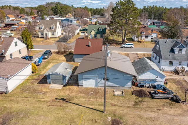 $124,000 | 25 4th Avenue, Soudan, MN 55782