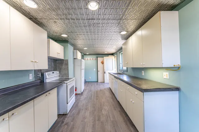 $124,000 | 25 4th Avenue, Soudan, MN 55782