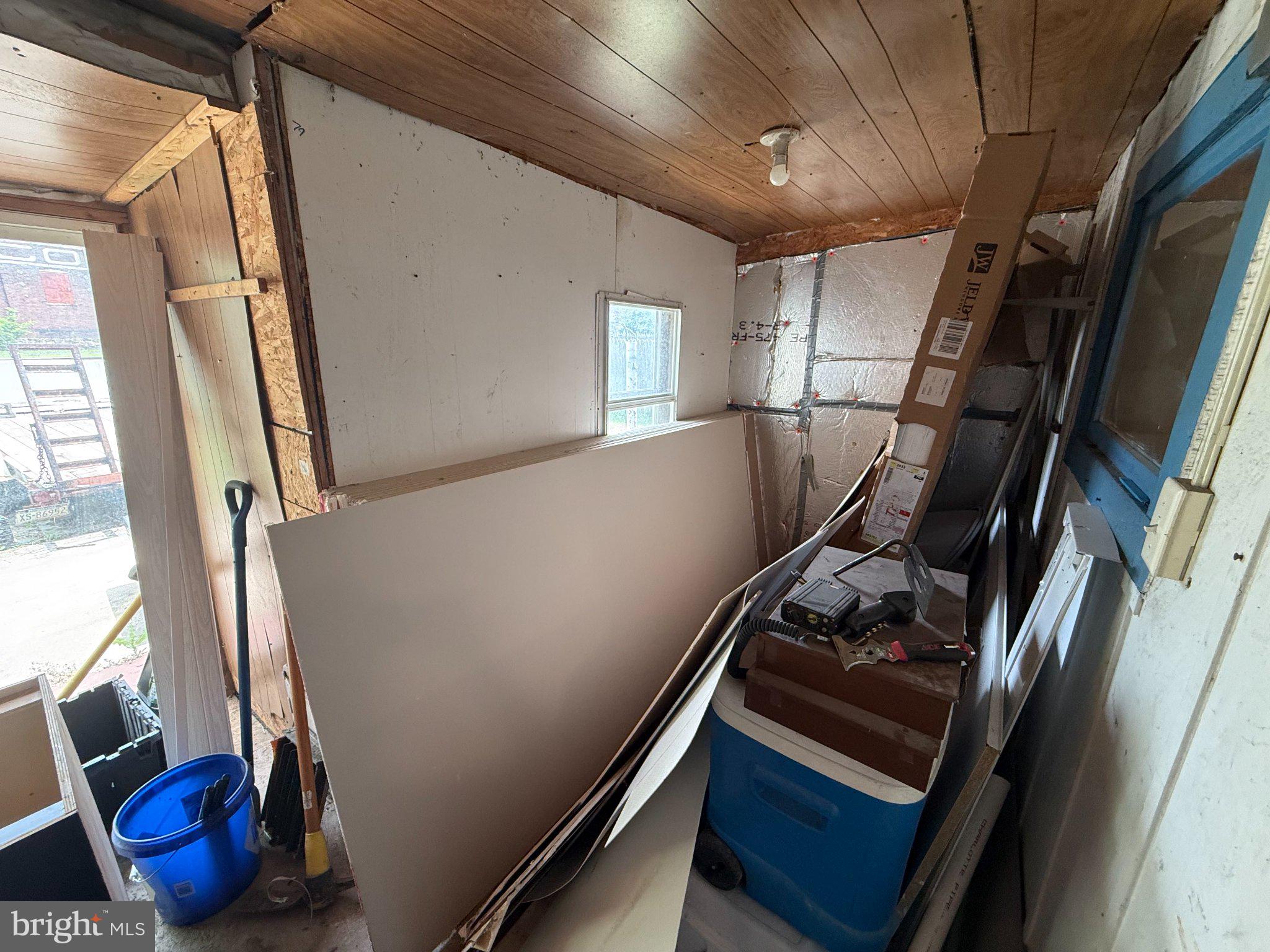 37 North Filbert Street Milton, PA 17847 - Photo 15 of 24 Cluttered space awaiting transformation.