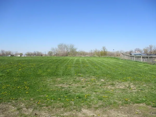 $100,000 | Dan Street, Rockwood, MI 48173