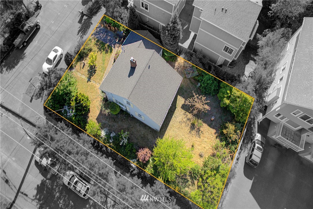 752 North 92nd Street Seattle, WA 98103 - Photo 6 of 12 Gallery Image 6