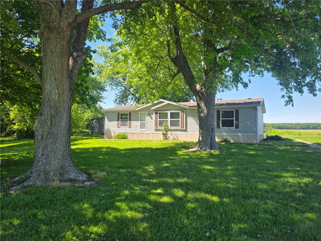2189 East 100 North Road Beecher City, IL 62414 - Photo 4 of 8