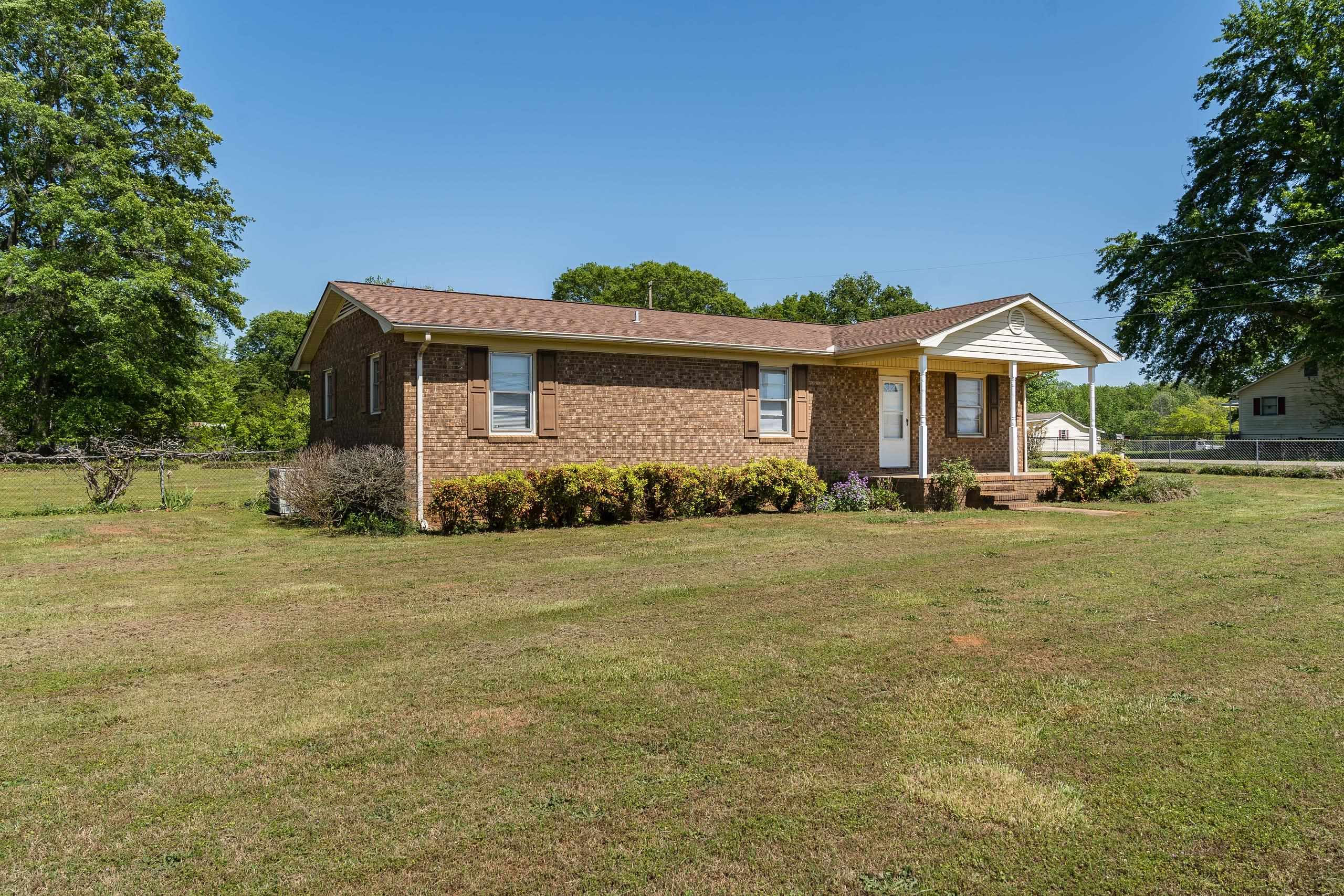 5560 Highway 9 Inman, SC 29349 - Photo 2 of 18