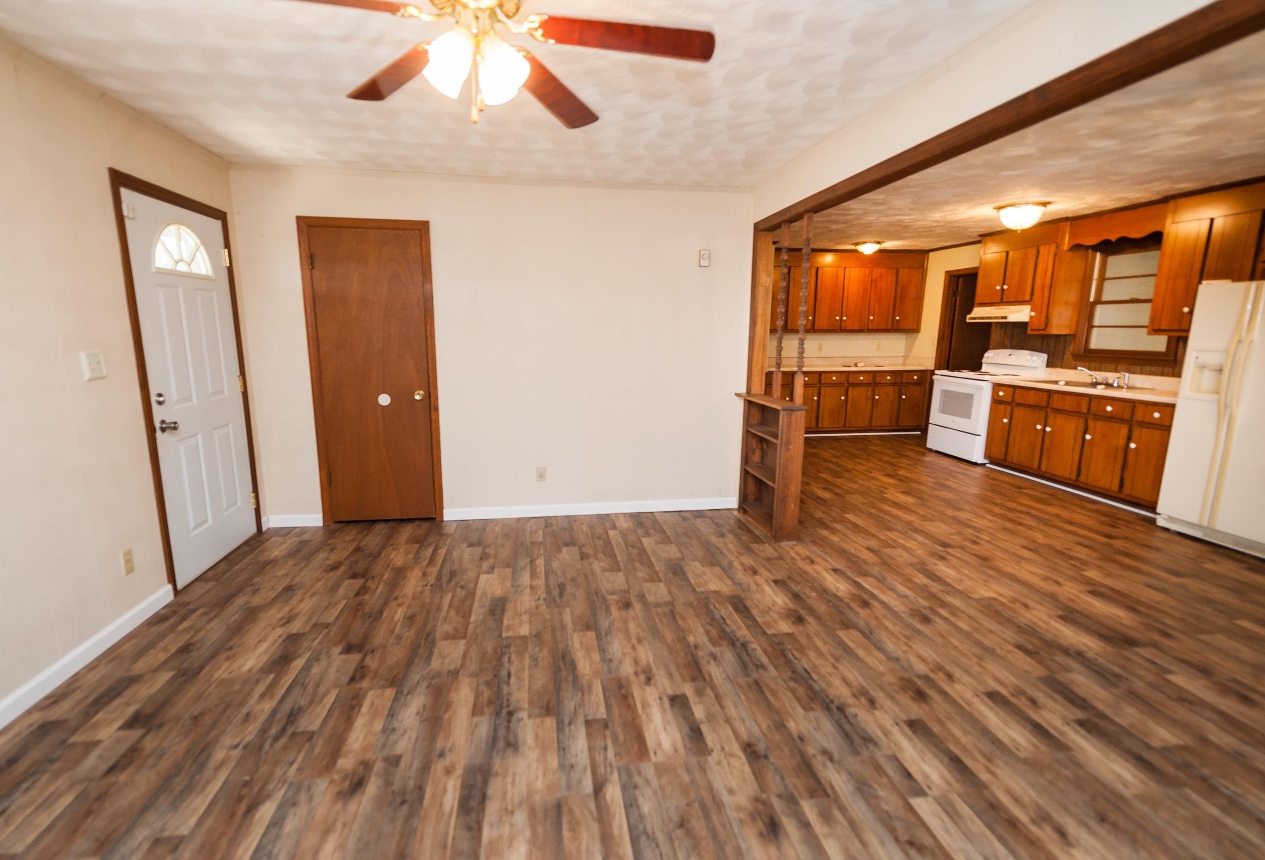 5560 Highway 9 Inman, SC 29349 - Photo 4 of 18