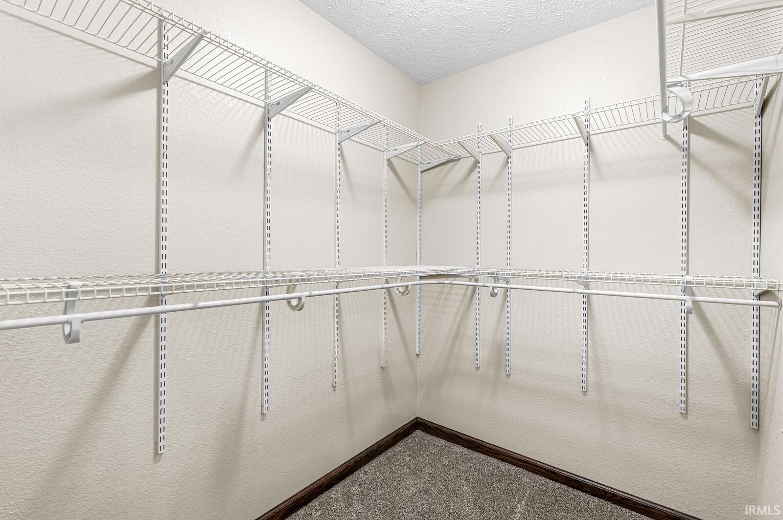53417 Old Farm Road Elkhart, IN 46514 - Photo 12 of 17 Gallery Image 12