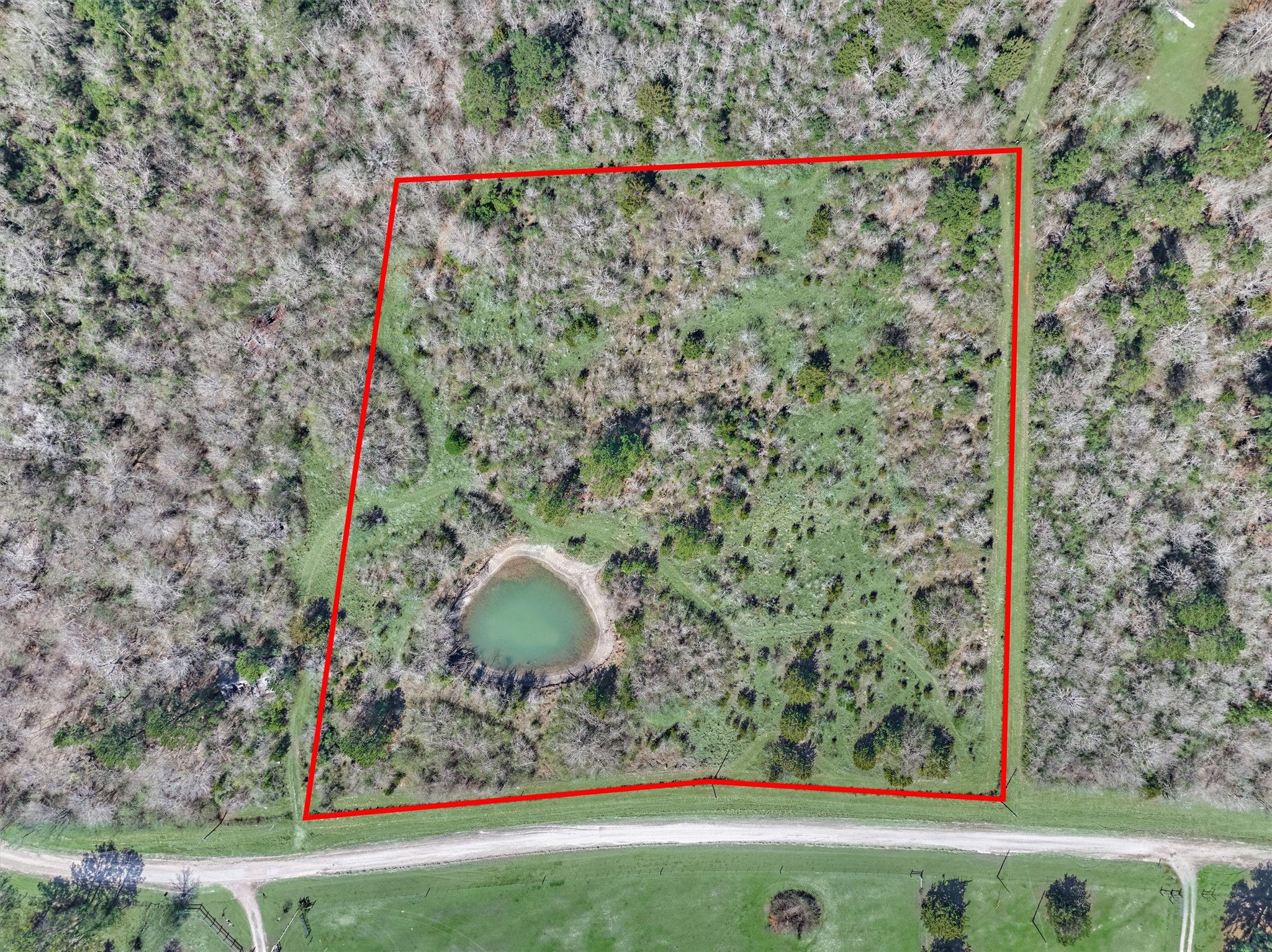 0 Piney Point Road Huntsville, TX 77340 - Photo 4 of 9 a view of a bird bath tub