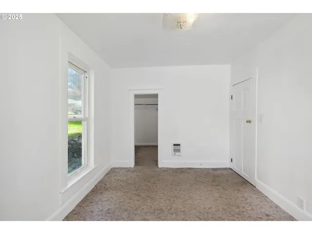 $210,000 | 400 Mc Coy Street, Moro, OR 97039