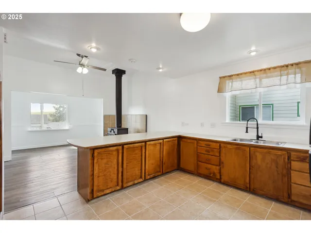 $210,000 | 400 Mc Coy Street, Moro, OR 97039