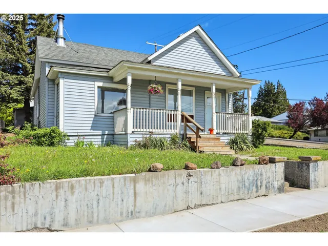 $210,000 | 400 Mc Coy Street, Moro, OR 97039