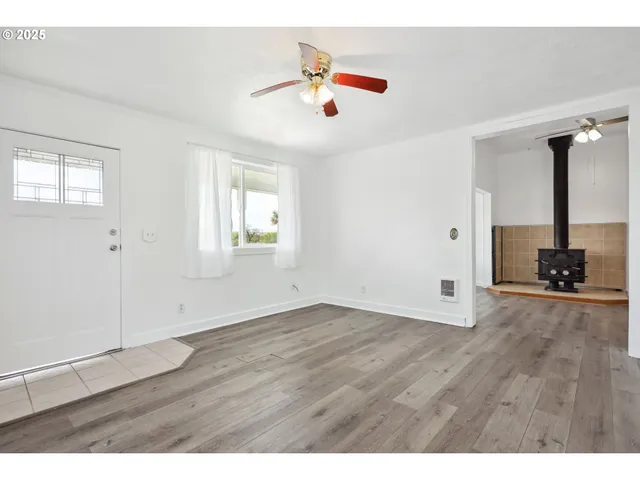 $210,000 | 400 Mc Coy Street, Moro, OR 97039