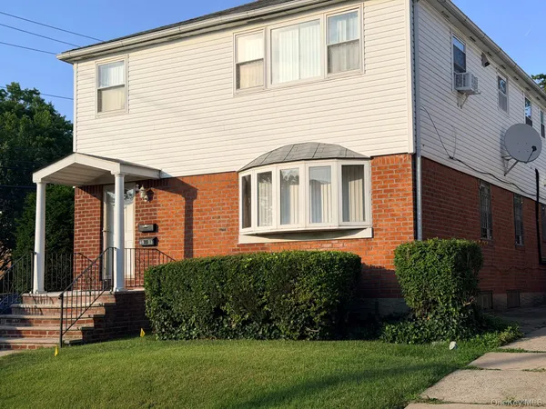 $3,100 | 69-03 226th Street, Unit 1 | Oakland Gardens