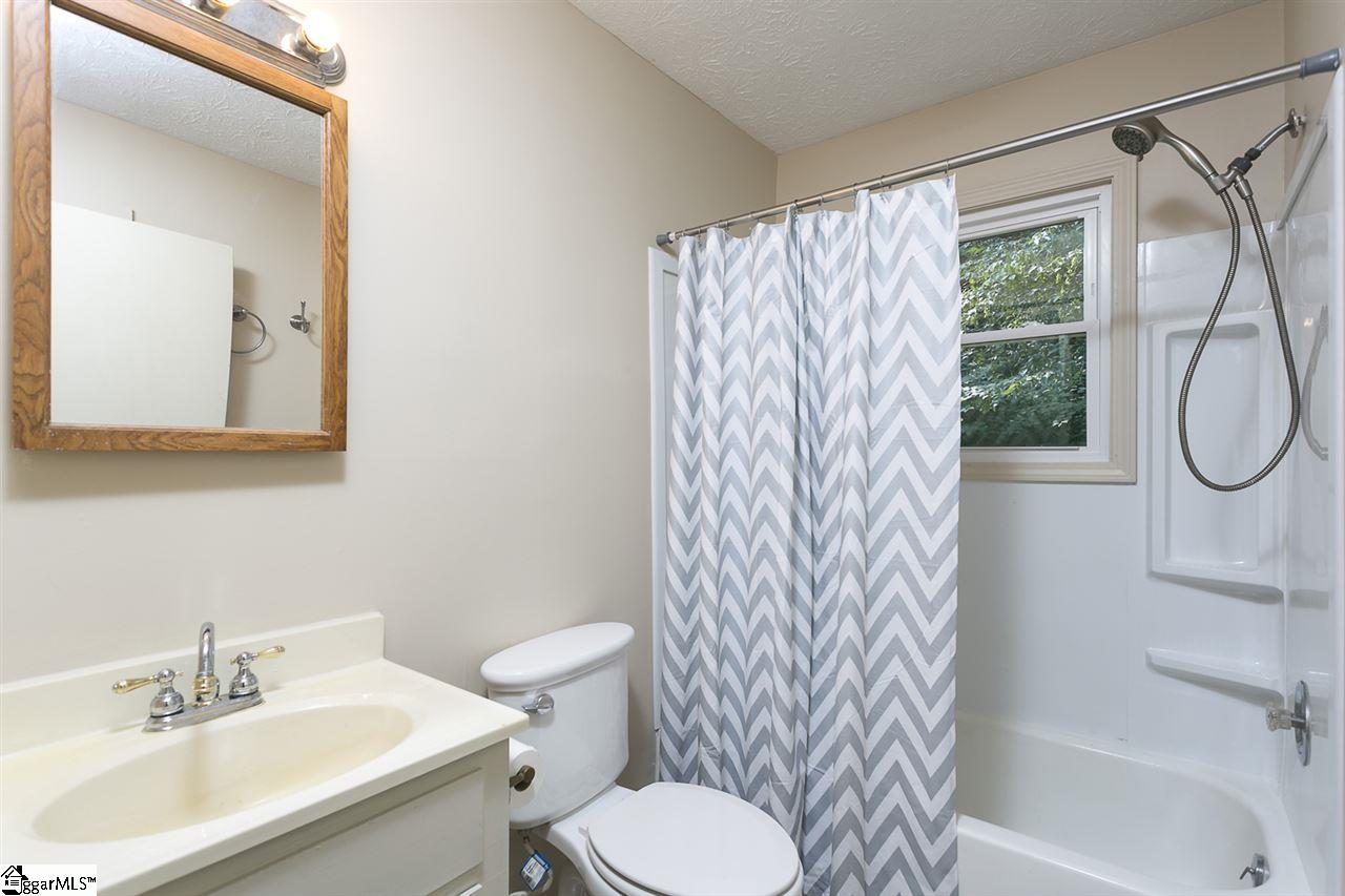 5035 Geer Highway Cleveland, SC 29635 - Photo 14 of 18 Gallery Image 14